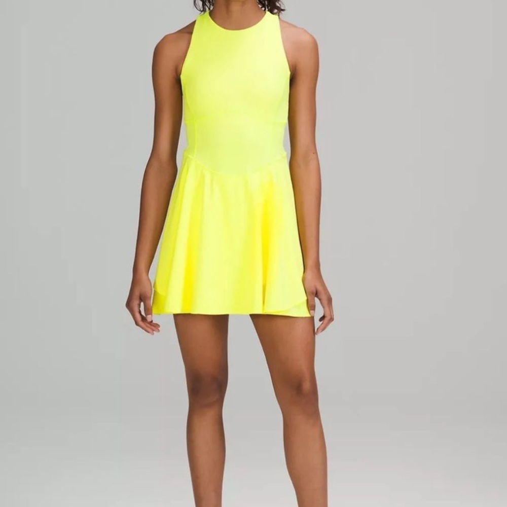 NWT Lululemon Court Crush Tennis Dress Electric Lemon Women’s Size 6 - Picture 2 of 13